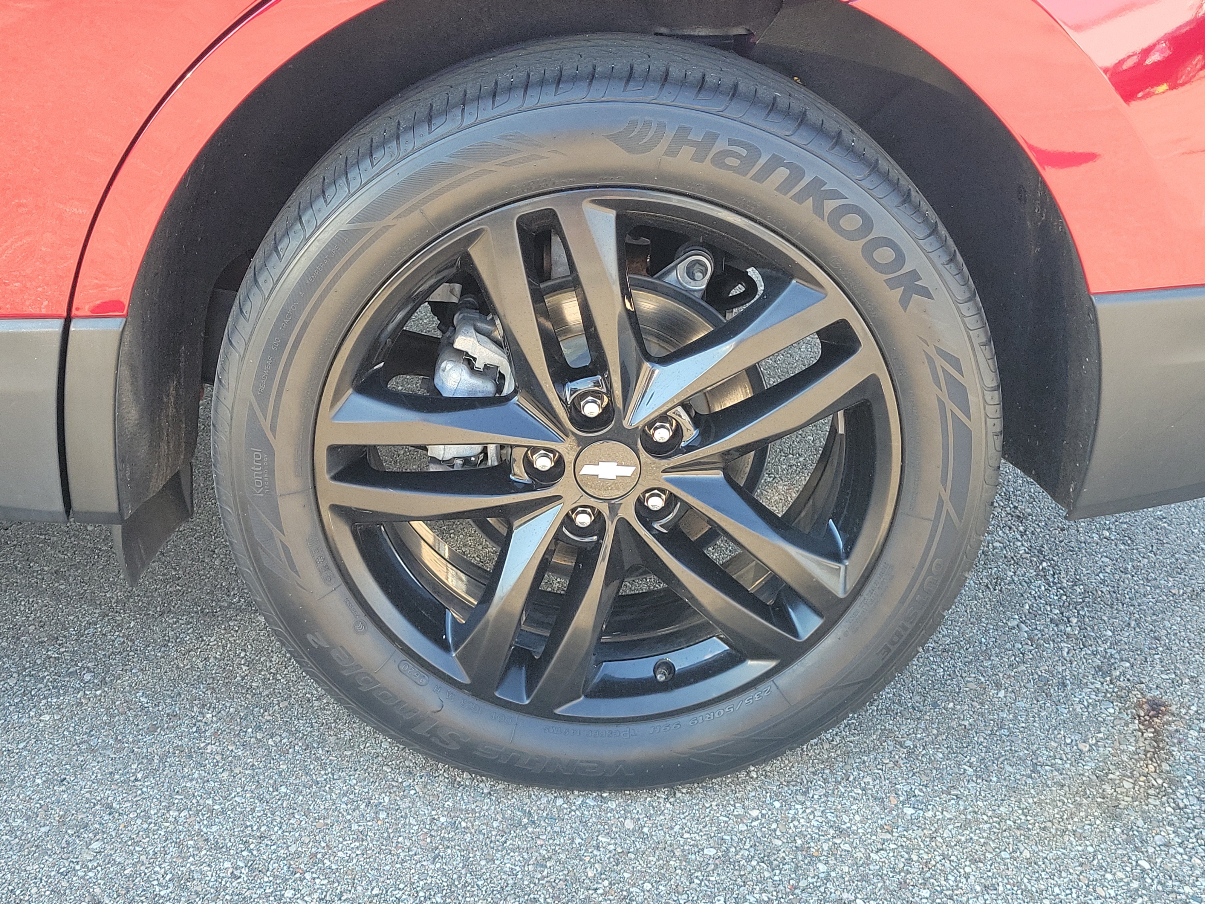 Used 2020 Chevrolet Equinox LT w/ Sport Edition FWD image 5