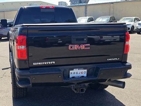 Used 2016 GMC Sierra 2500 Denali w/ Driver Alert Package AWD/4WD image 8