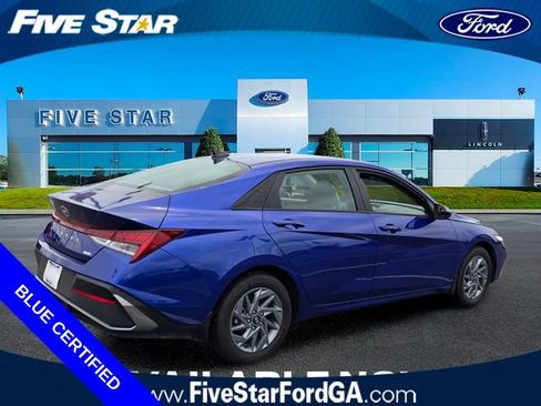 Used 2025 Hyundai Elantra Hybrid FWD image 7
