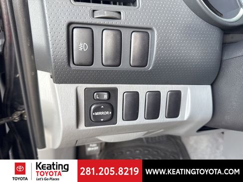 Used 2006 Toyota Tacoma PreRunner image 12