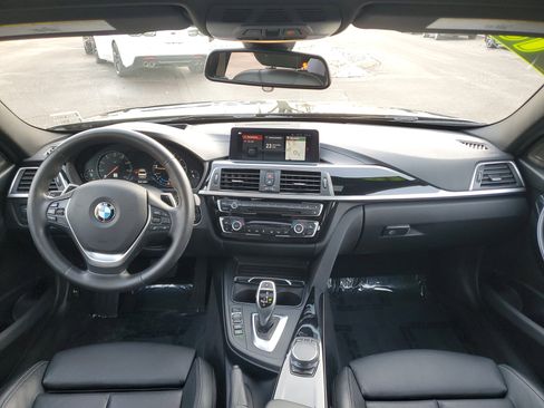 Used 2018 BMW 340i xDrive Sedan image 23