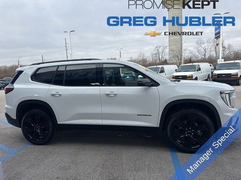 Used 2026 GMC Acadia Elevation w/ Black Edition image 2