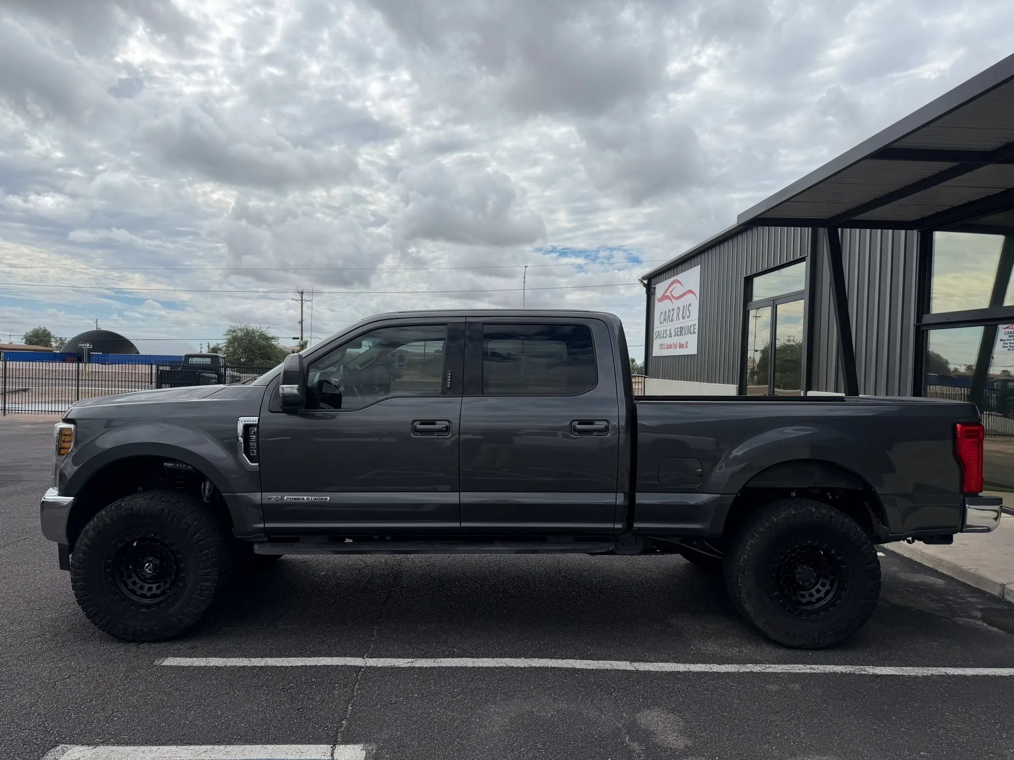 Used 2018 Ford F350 Lariat AWD/4WD image 4