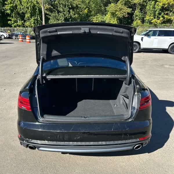 Used 2018 Audi A4 2.0T Ultra Premium FWD image 16