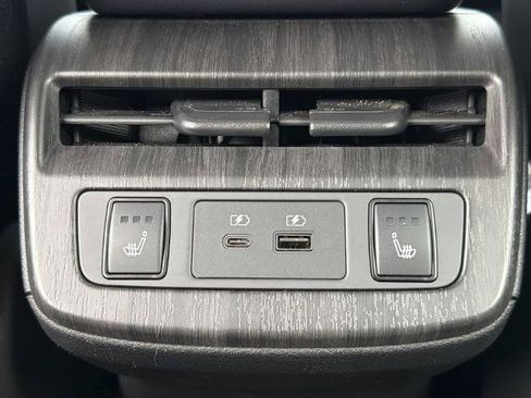 Certified 2024 Nissan Ariya AWD image 21