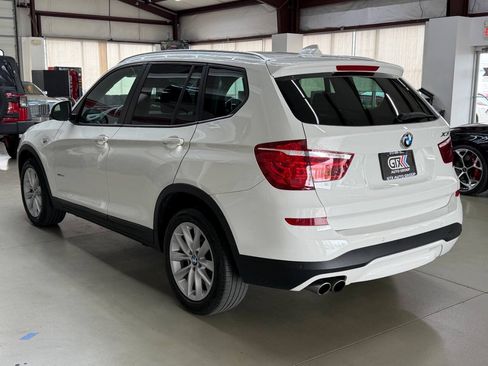 Used 2017 BMW X3 xDrive28i AWD/4WD image 4