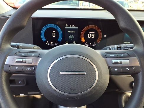 New 2026 Hyundai Kona SE image 11