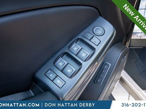 Used 2019 Chevrolet Tahoe LT AWD/4WD image 13