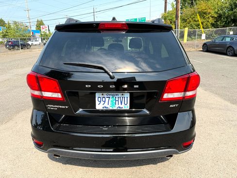 Used 2014 Dodge Journey SXT image 5