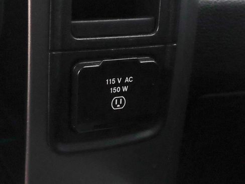 Used 2018 RAM 1500 Sport w/ Hydro Blue Sport Package RWD image 39