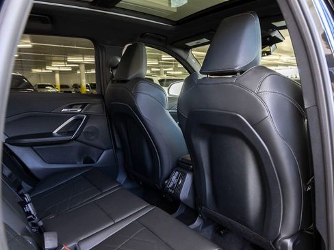 Used 2025 BMW X1 xDrive28i image 25