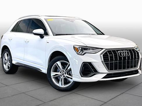 Used 2024 Audi Q3 2.0T Premium AWD/4WD image 3