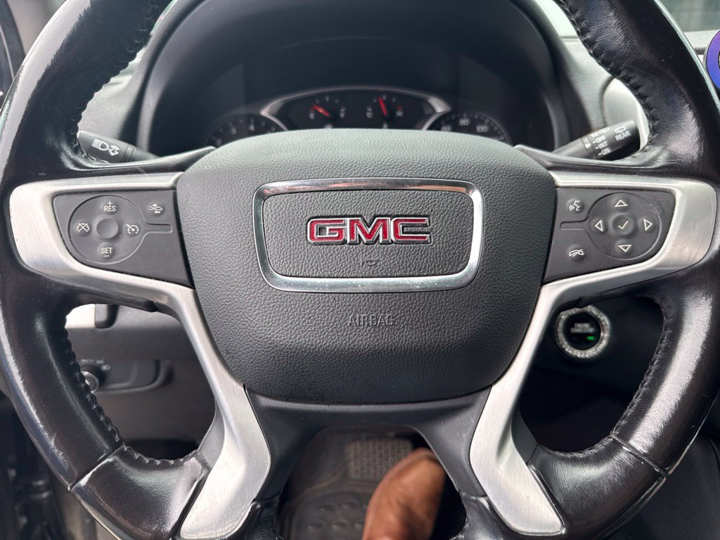 Used 2021 GMC Terrain SLE w/ Elevation Edition AWD/4WD image 9