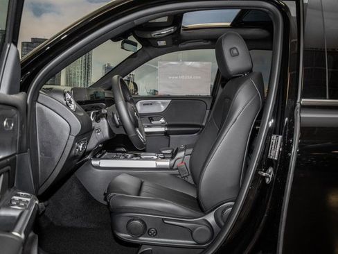 Certified 2022 Mercedes-Benz GLB 250 GLB 250 image 21