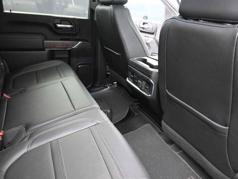 Used 2022 GMC Sierra 3500 Denali w/ Denali Ultimate Package image 26