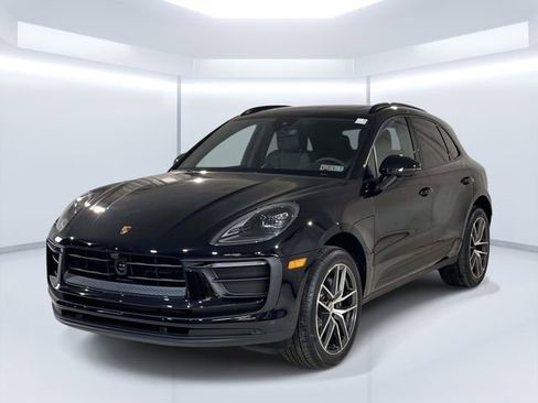 New 2026 Porsche Macan AWD/4WD image 1