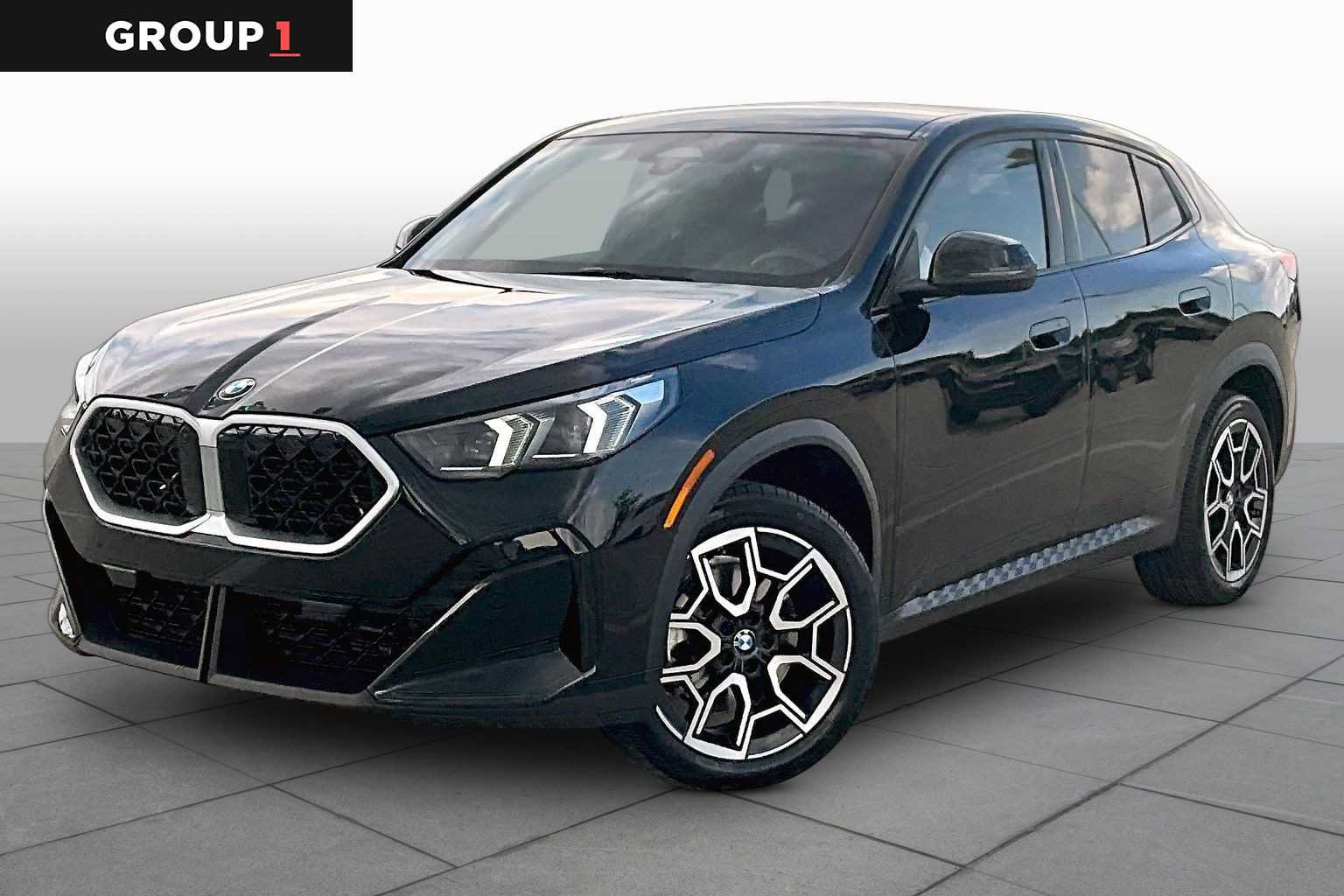 Used 2026 BMW X2 xDrive28i AWD/4WD image 1