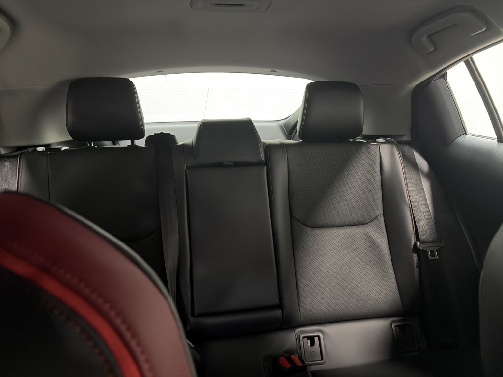 New 2026 Toyota Prius Plug-In Hybrid FWD image 33