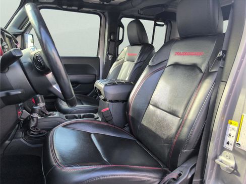 Used 2020 Jeep Gladiator Rubicon image 13