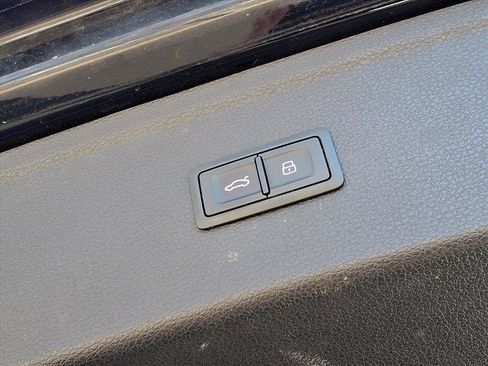 Used 2018 Audi Q5 Prestige image 28