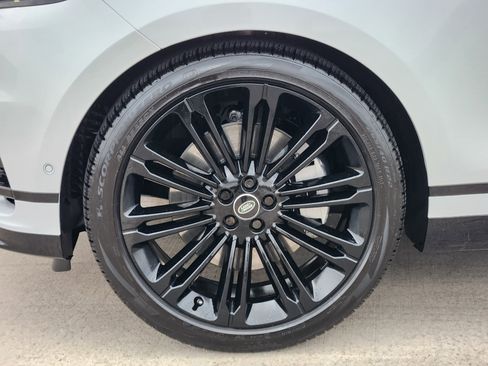 Certified 2026 Land Rover Range Rover Velar Dynamic SE image 11