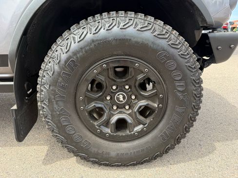 Used 2022 Ford Bronco Wildtrak AWD/4WD image 46