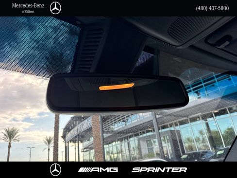 Used 2022 Mercedes-Benz Sprinter 2500 image 23