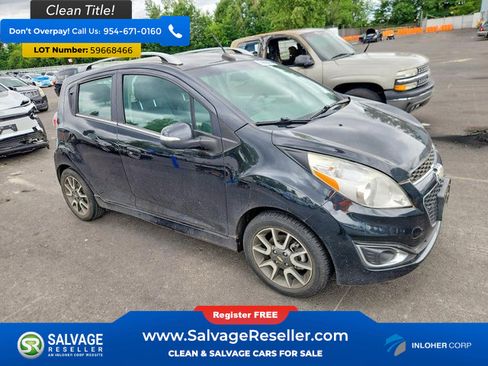 Used 2014 Chevrolet Spark LT FWD image 5