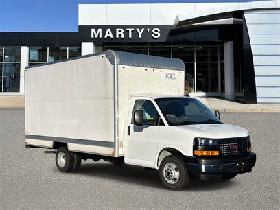 Used 2022 GMC Savana 3500 w/ Power Convenience Package
