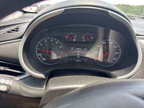 Used 2024 Chevrolet Malibu LT FWD image 15
