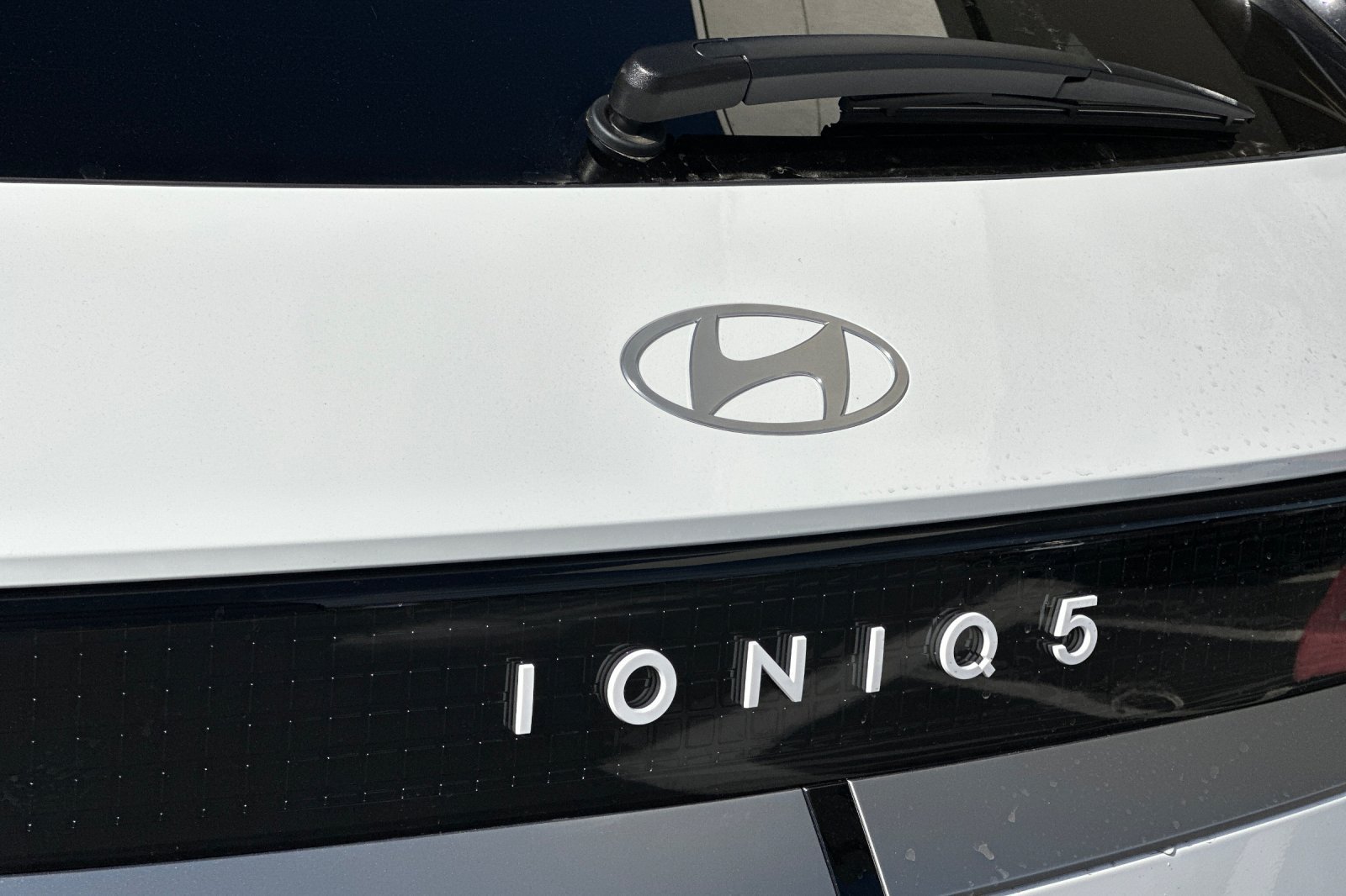 New 2027 Hyundai Ioniq 5 SE RWD image 24