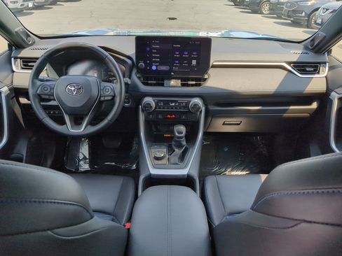 Used 2023 Toyota RAV4 XSE AWD/4WD image 30