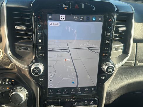 Used 2024 RAM 2500 Big Horn w/ Night Edition image 20