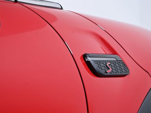 Used 2023 MINI Cooper S image 8