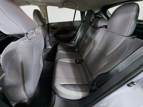 Used 2025 Subaru Crosstrek 2.0i Premium image 22