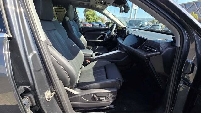 Used 2025 Audi Q5 Prestige AWD/4WD image 11