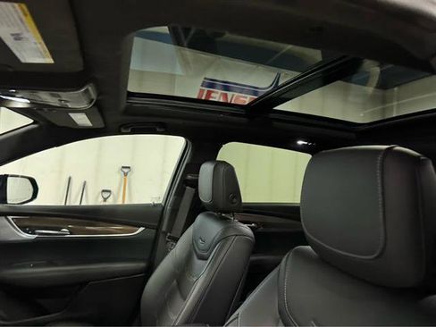 Used 2024 Cadillac XT5 Premium Luxury w/ Platinum Package AWD/4WD image 16