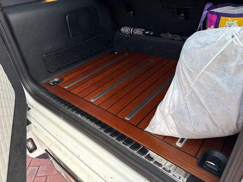 Used 2024 Mercedes-Benz G 550 image 8