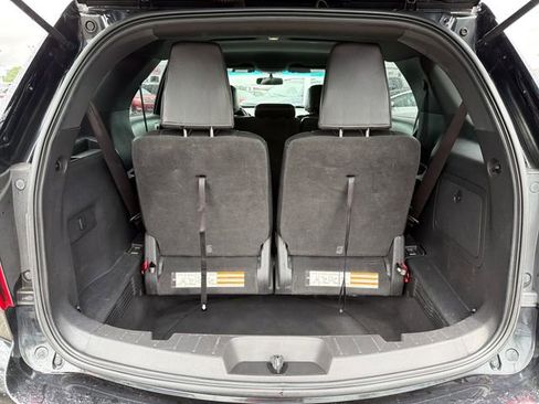 Used 2012 Ford Explorer XLT AWD/4WD image 24