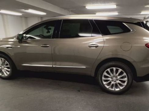 Certified 2020 Buick Enclave Premium w/ Surround and Sites Package FWD image 6