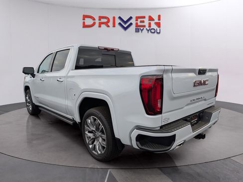 New 2026 GMC Sierra 1500 Denali w/ Denali Reserve Package AWD/4WD image 3