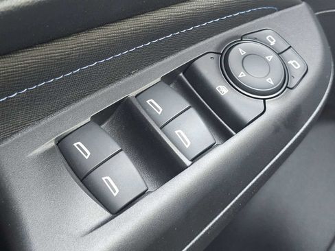 Used 2025 Buick Envista Sport Touring w/ Convenience I Package FWD image 24