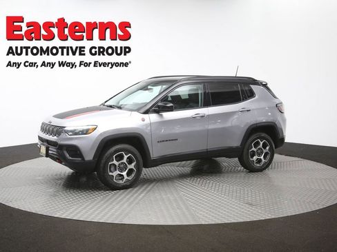 Used 2022 Jeep Compass Trailhawk w/ Trailhawk Elite Group AWD/4WD image 59