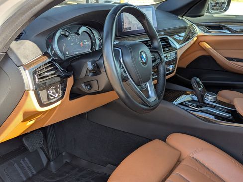 Used 2019 BMW 540i xDrive w/ Convenience Package image 13