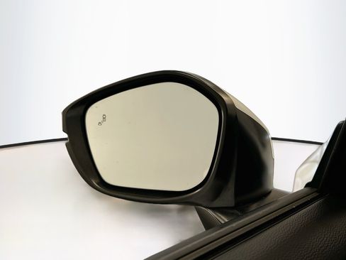Used 2024 Honda Civic Touring image 16