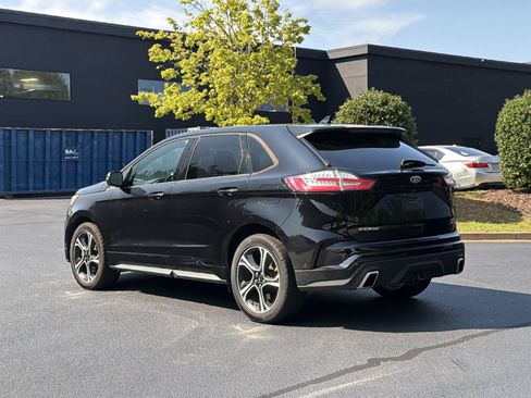 Used 2020 Ford Edge ST w/ Equipment Group 401A AWD/4WD image 13