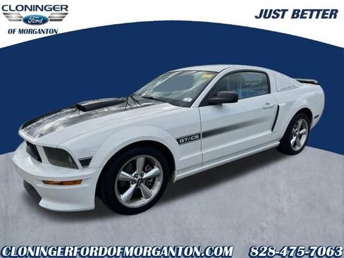 Used 2008 Ford Mustang GT image 1