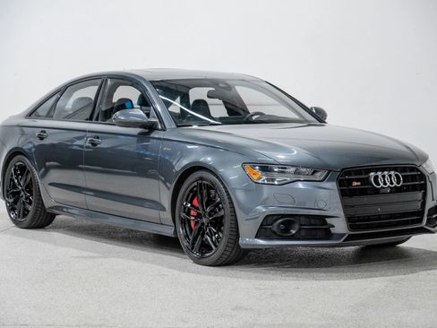Used 2018 Audi S6 Prestige image 4