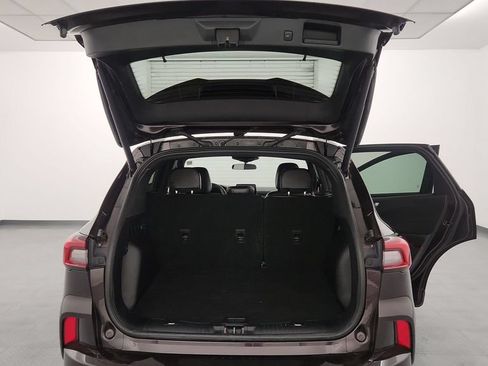 Used 2023 Ford Escape ST-Line AWD/4WD image 24