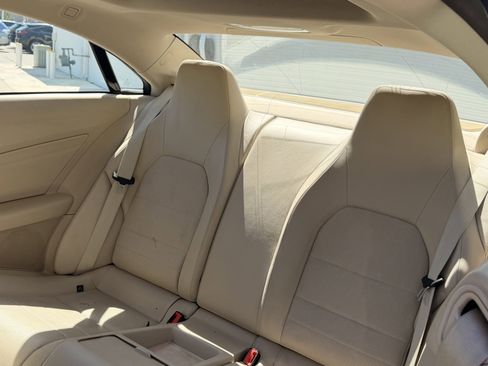 Used 2015 Mercedes-Benz E 400 4MATIC Coupe image 13